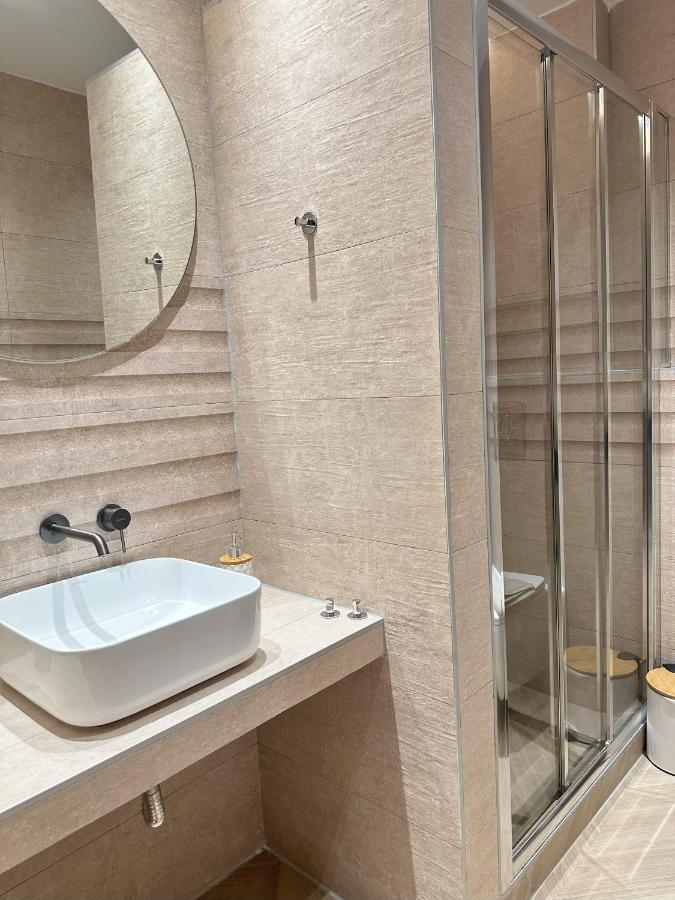 In The Center Of Agia Sophia Apartment Thessaloniki